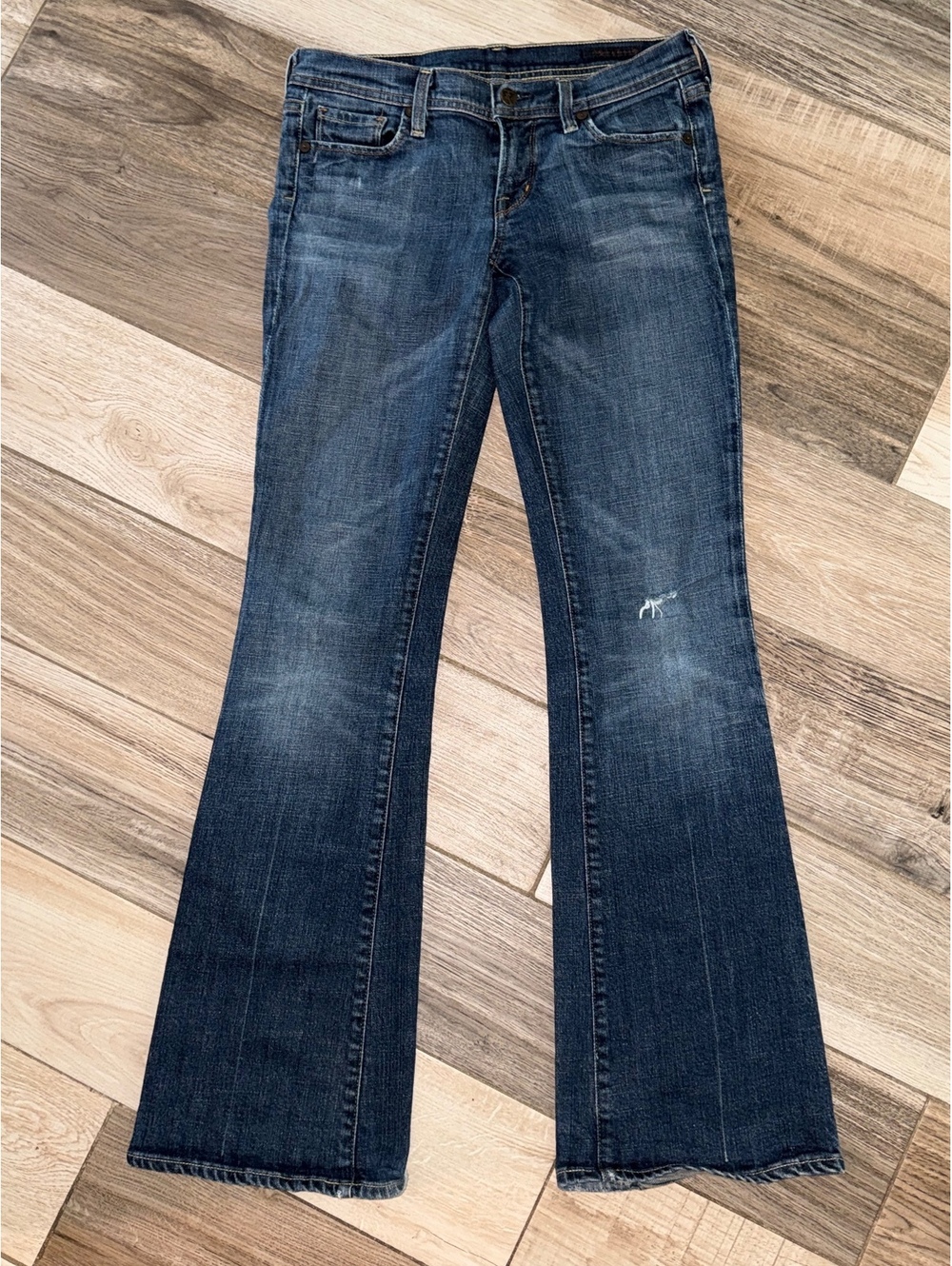 Citizens of humanity vintage  Low Waist Bootcut Flare Jeans  Raw Hem EUC 28
